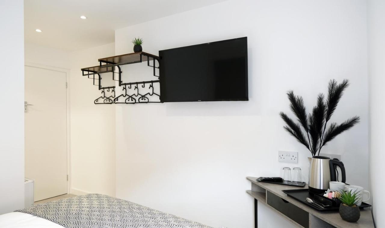 The Kop End Hotel By Serviced Living Liverpool Ngoại thất bức ảnh
